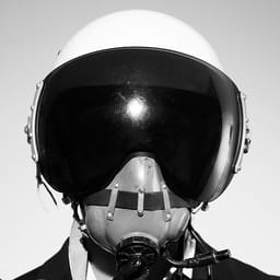 Fake Pilot AB logotyp