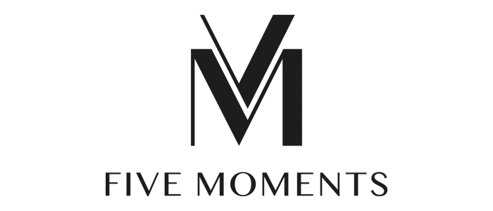 Five Moments AB logotyp