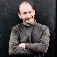 Jonas Helgesson AB logotyp