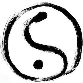 QinJian Akademin AB logotyp