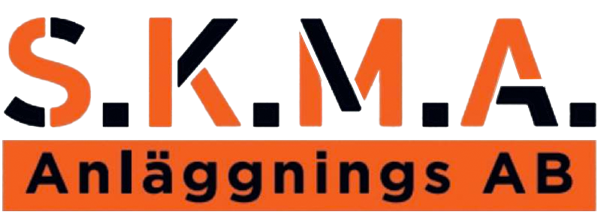 S.K.M.A. Anläggnings AB logotyp