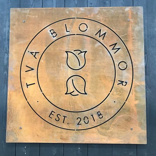 Två Blommor AB logotyp