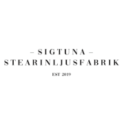 Sigtuna stearinljusfabrik AB logotyp