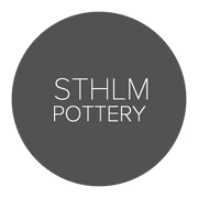 STHLM POTTERY AB logotyp