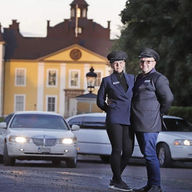 kvicksund limousinservice din limousin fotograf AB logotyp