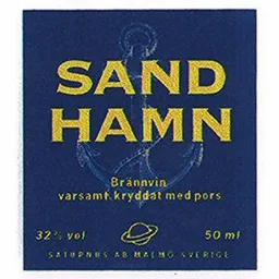 SAND HAMN BRÄNNVIN VARSAMT KRYDDAT MED PORS SATURNUS AB MALMÖ SVERIGE – varumärkesbild för Saturnus Varumärkes AB