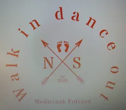 Walk in dance out Medicinsk Fotvård N S est 2020 – varumärkesbild för Walk in dance out Medicinsk Fotvård & Promotion i Göteborg AB